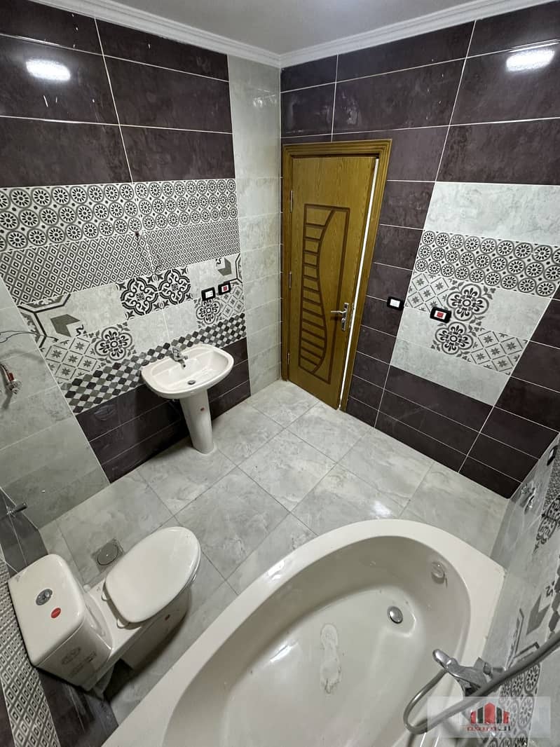 12 WhatsApp Image 2024-06-10 at 8.22. 29 PM (8). jpeg