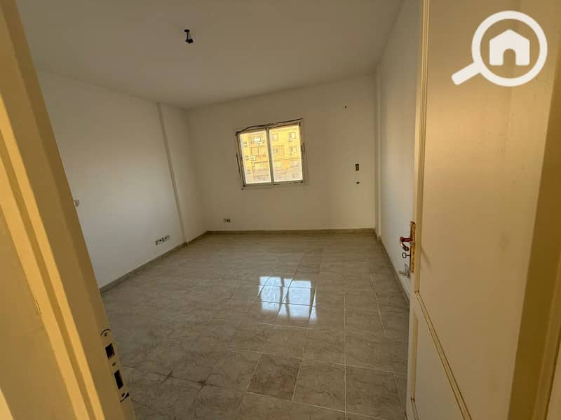 6 5a812bf2-945e-4b7c-b12d-6883a41bfccb. jpeg