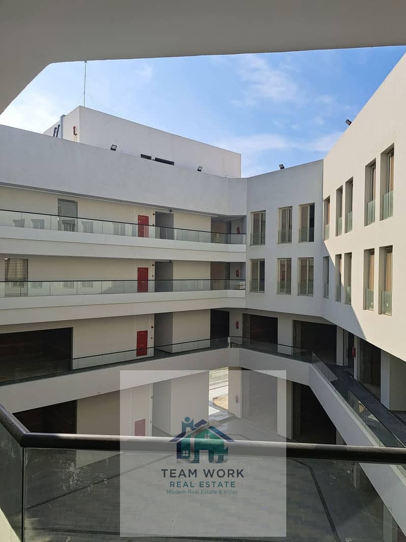 4 WhatsApp Image 2025-11-05 at 5.56. 26 PM. jpeg