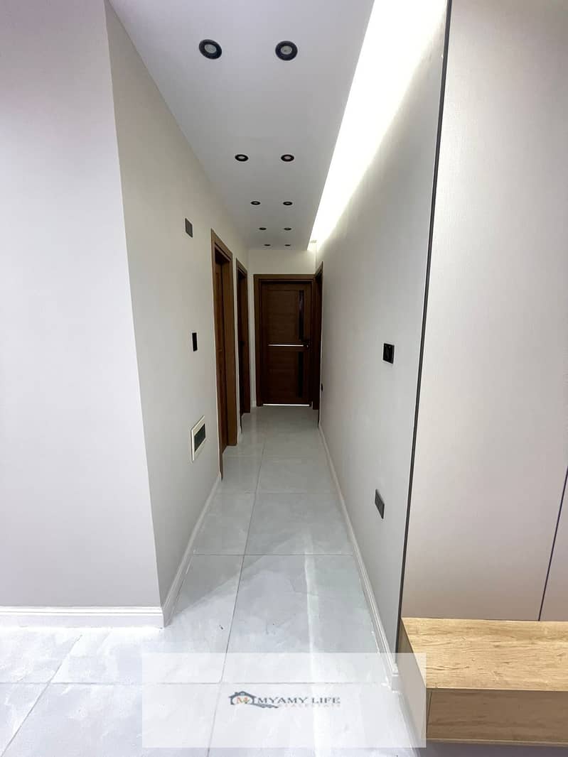 14 WhatsApp Image 2025-11-04 at 8.16. 29 PM (2). jpeg