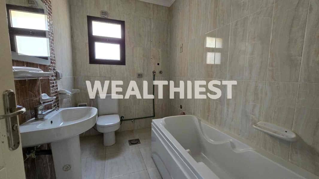 12 997ea8d4-dbae-4dbe-8f2c-4695509f9e9a. jpg