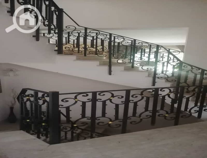 12 WhatsApp Image 2023-11-26 at 15.52. 01_5577989f. jpg