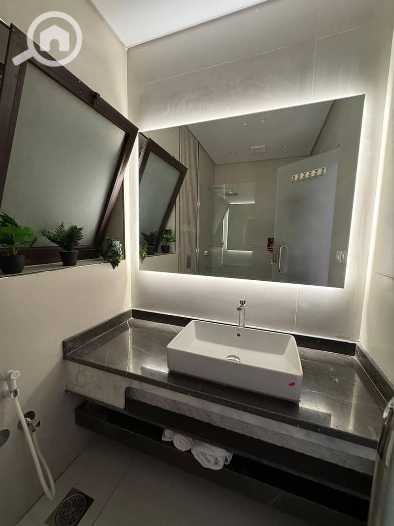 10 WhatsApp Image 2025-11-04 at 4.39. 49 PM (1). jpeg