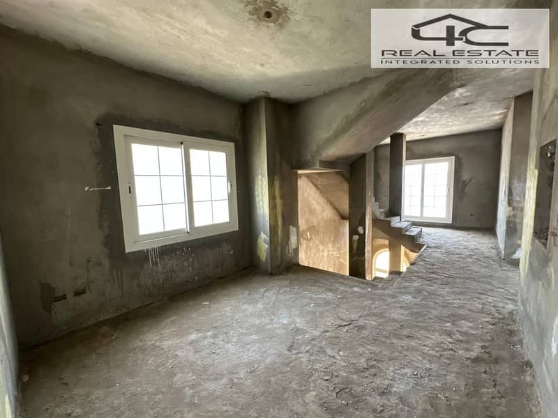 6 WhatsApp Image 2025-11-04 at 17.52. 34 (1). jpeg