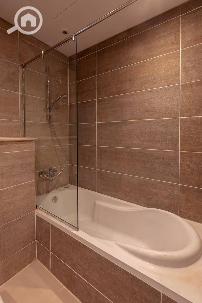 11 WhatsApp Image 2025-11-04 at 17.34. 33 (1). jpeg