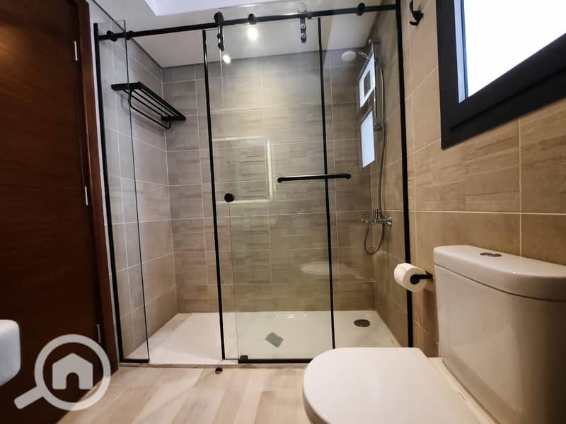 22 WhatsApp Image 2025-11-05 at 2.09. 47 PM. jpeg