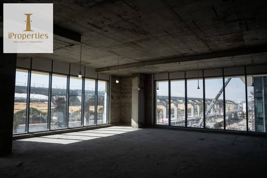 8 578268359_122187130802553517_4403123543514716953_n. jpg