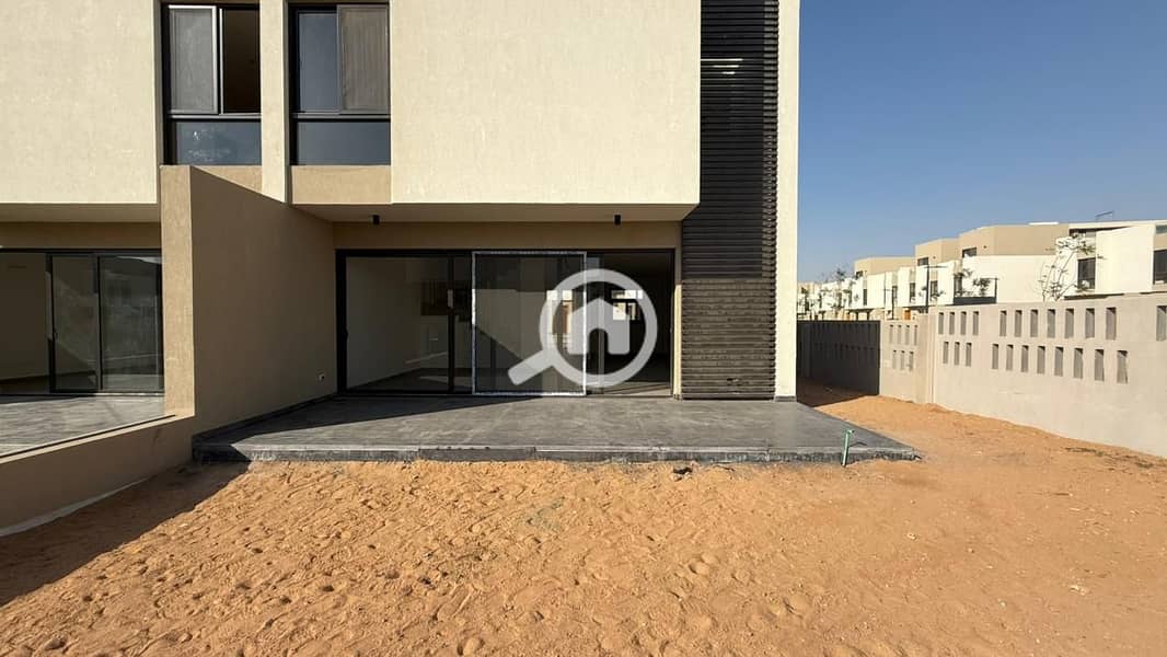 8 WhatsApp Image 2025-10-27 at 2.05. 00 PM (1). jpeg