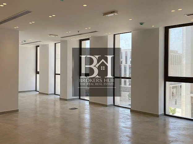 6 WhatsApp Image 2025-11-05 at 12.37. 04 PM. jpeg