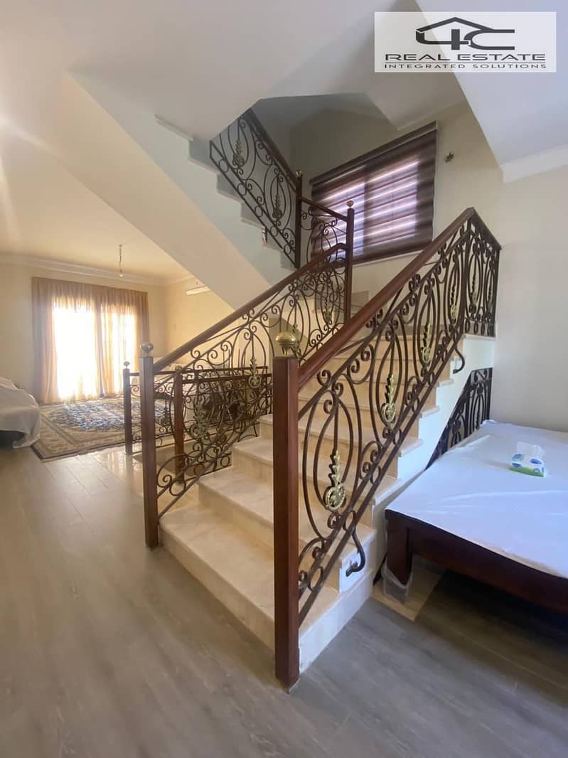 4 WhatsApp Image 2025-11-04 at 17.53. 36 (1). jpeg