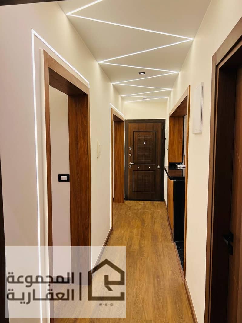 3 76ae33b6-2177-4d59-b17f-35156b661114. jpg