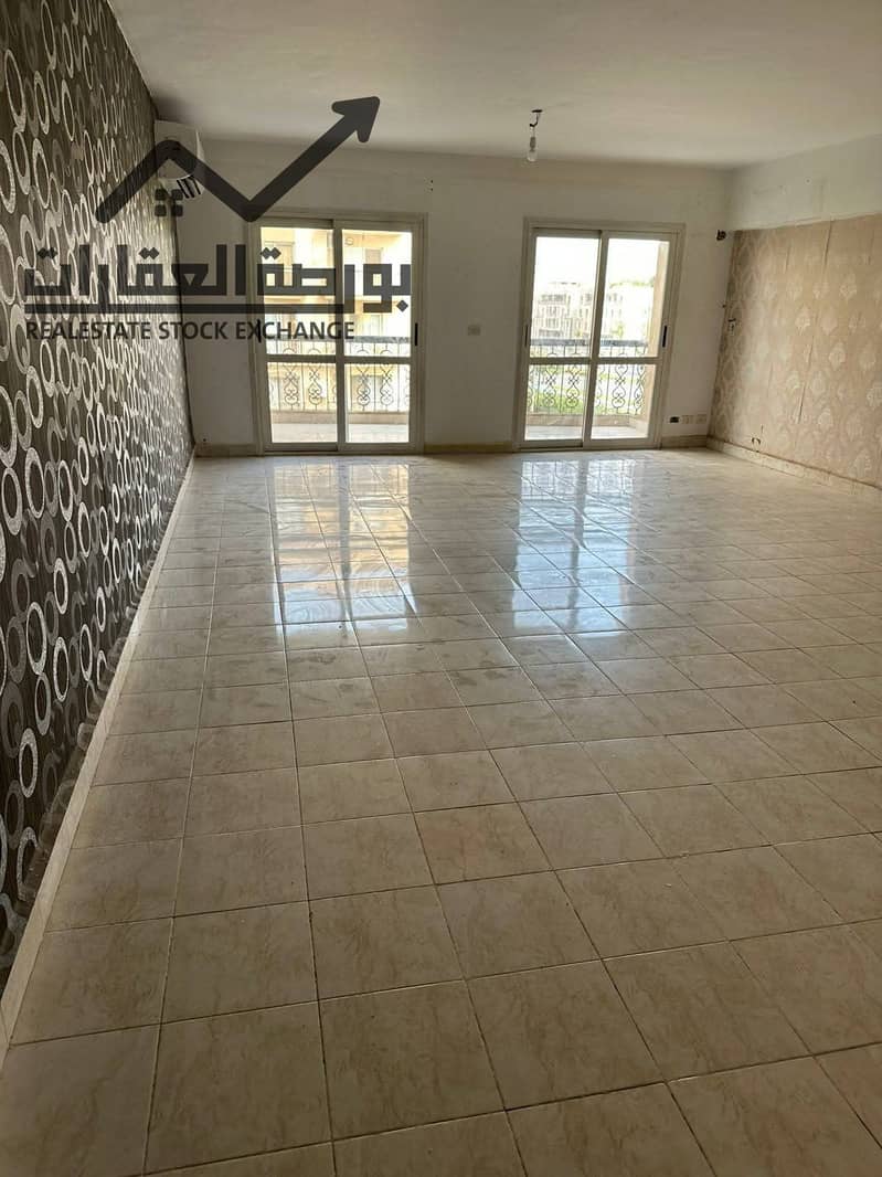 4 e5aaf727-819d-4012-91b6-2615ab18418d. jpg