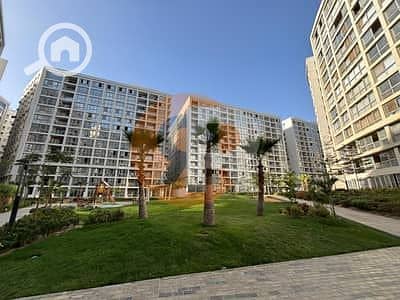 3 Bedroom Flat for Sale in Katameya, Cairo - 32969329-400x300one katameya new8. jpeg