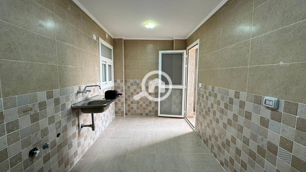 12 576549332_1981481899363465_6996712972102094346_n. jpg