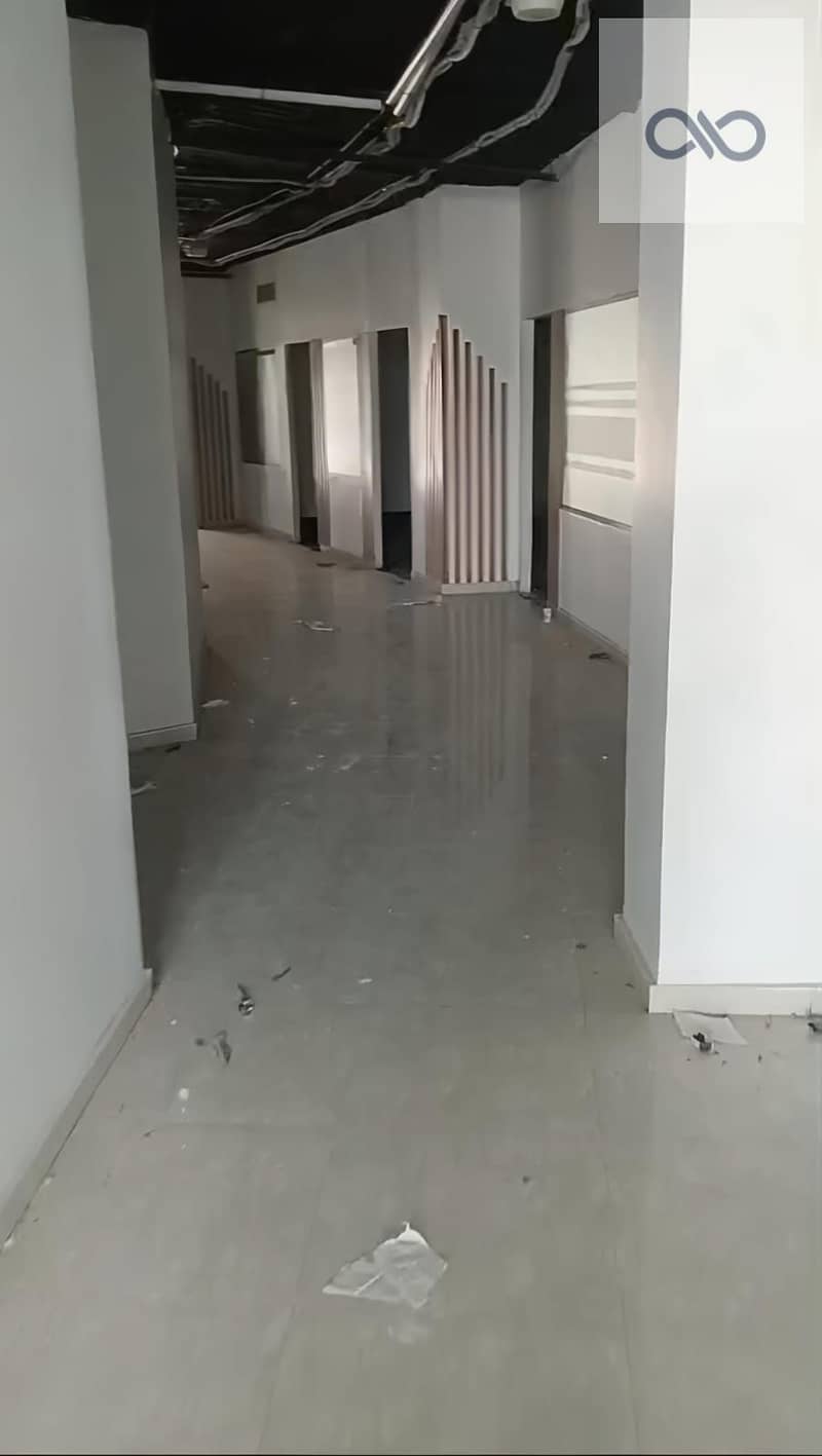 4 WhatsApp Image 2025-11-05 at 17.57. 20 (1). jpeg