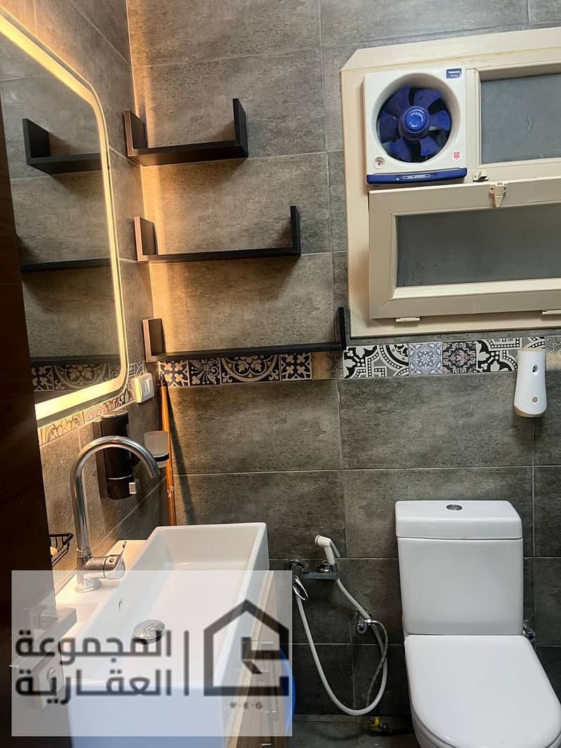 9 df5aa0ad-be8d-48d0-9c75-ac9acd46142e. jpg