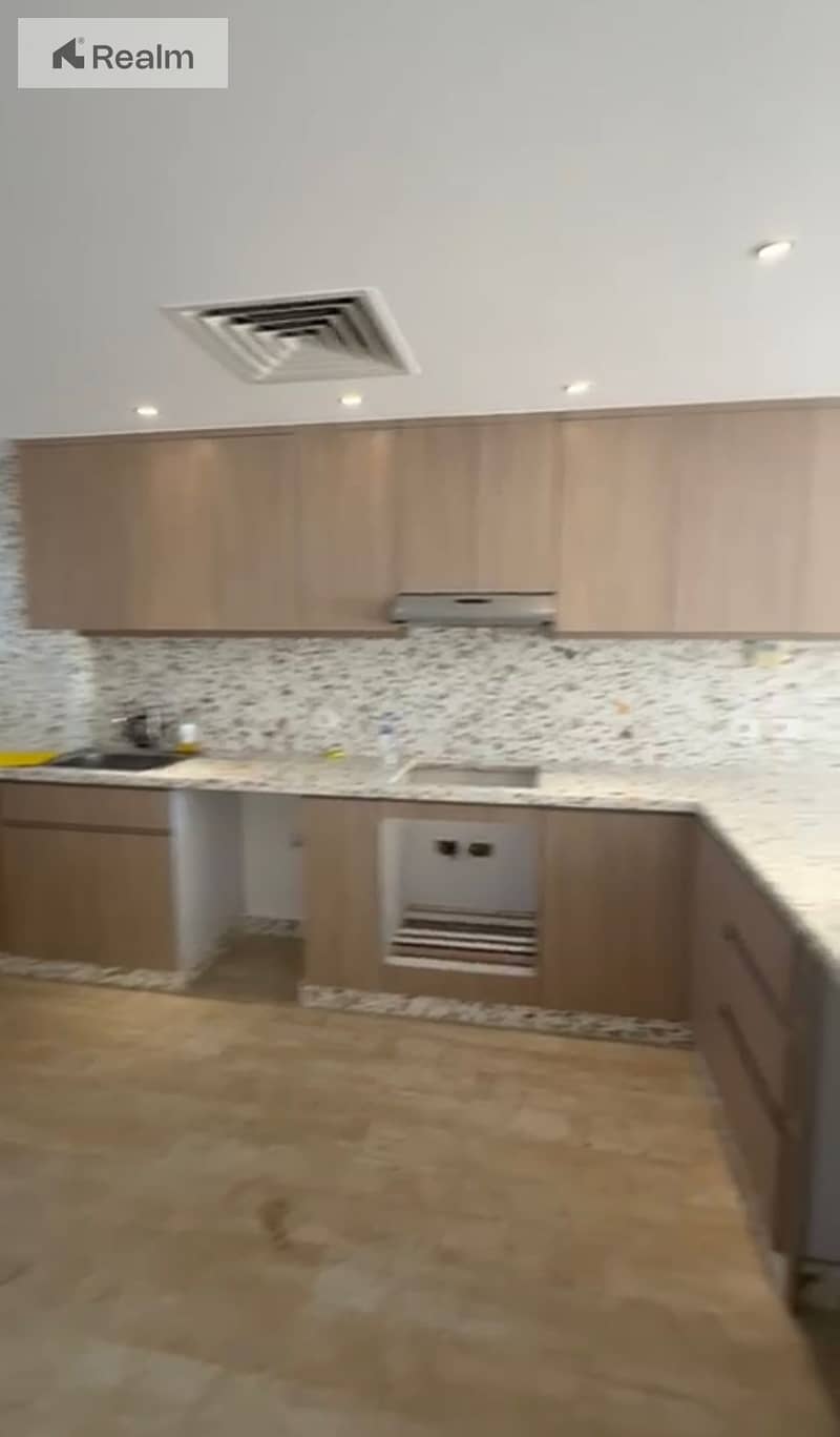 11 WhatsApp Image 2025-11-05 at 7.01. 33 PM (1). jpeg