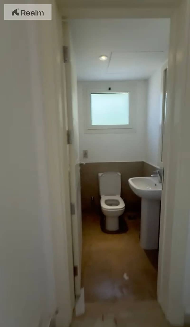 12 WhatsApp Image 2025-11-05 at 7.01. 33 PM. jpeg