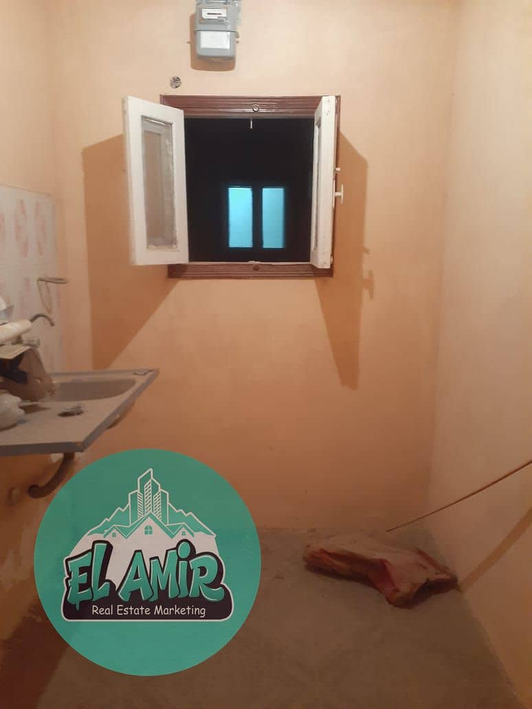 4 0845b755-4ec4-402d-b8ee-8dcc635a95cd. jpg