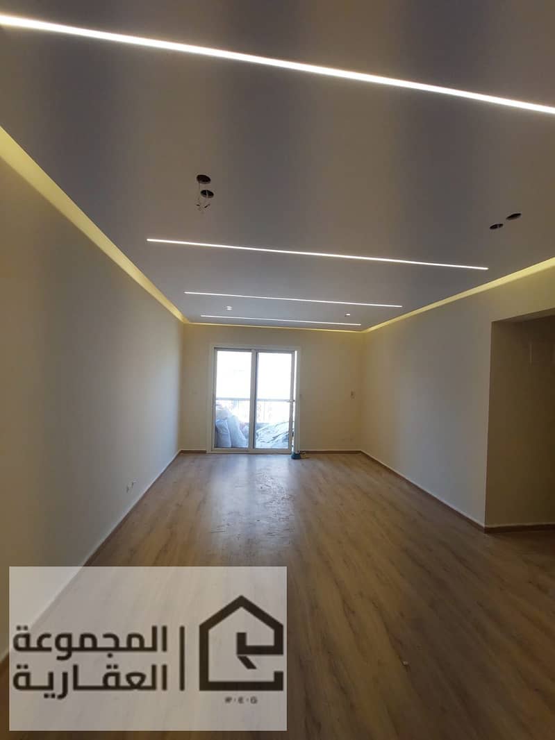 5 66aa413c-7b6a-4711-b56d-99e53beafde1. jpg