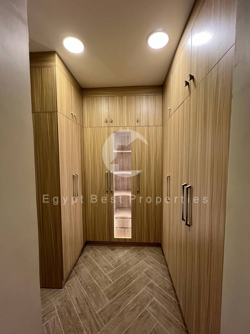 11 b9391a1d-ca31-40d4-b317-5078d055e613. jpg