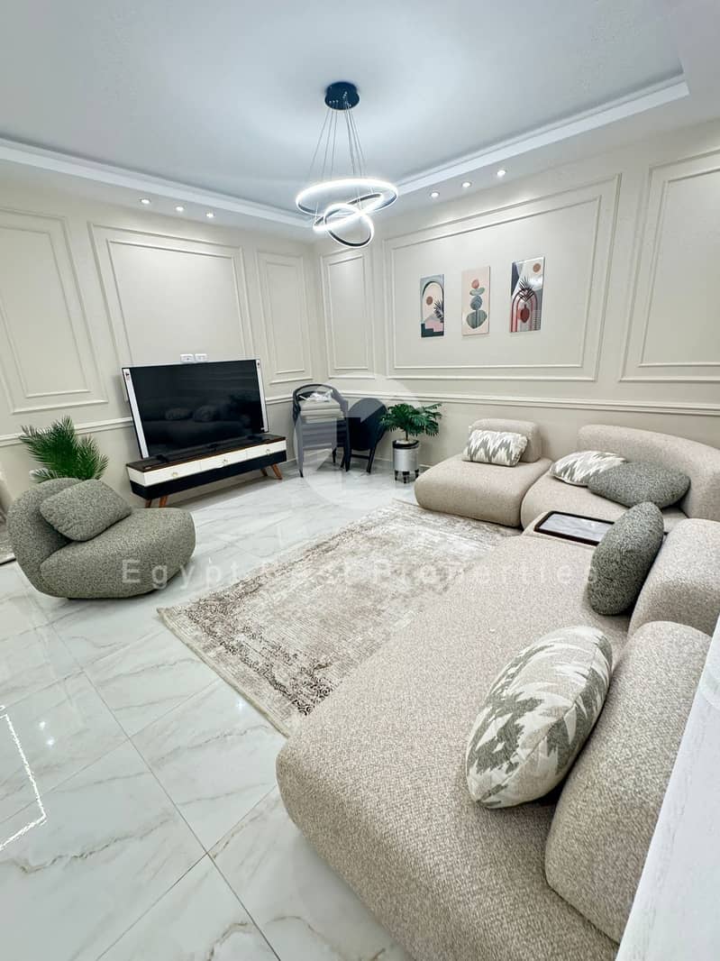 12 d0b8ba82-cc5c-47fb-ad8f-85265c0fb46c. jpg