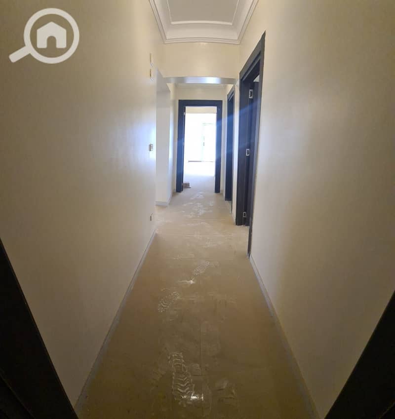 6 aa2eb82c-4e01-4fcf-9fe1-5d6ae7342c60. jpeg