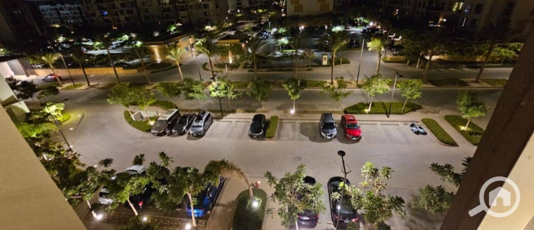 2 2f2466f9-a071-406b-bfad-d750e00bb97b. jpeg