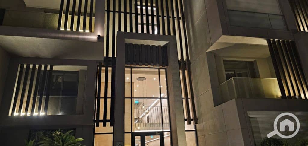 5 8ec57e5a-a9ba-4a9e-a35b-0c6ceb6654c8. jpeg