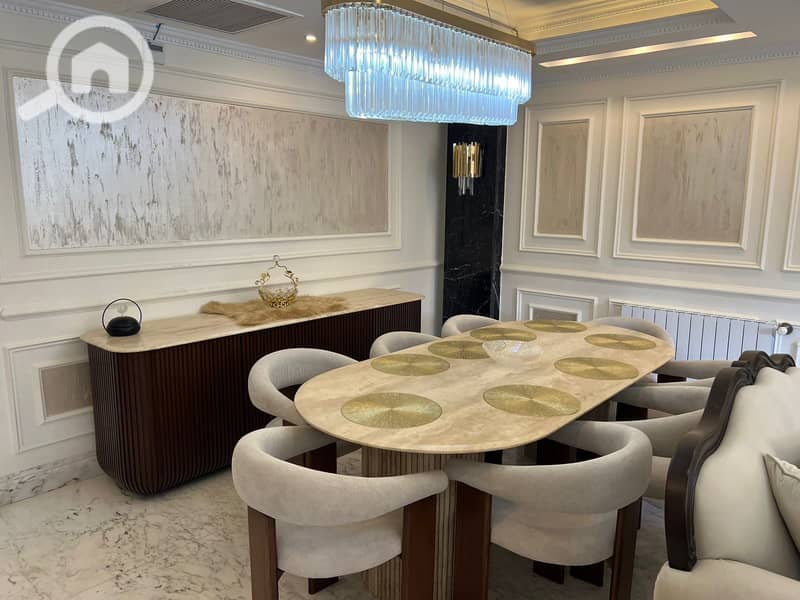 2 83464657-b2a9-4d0b-ad08-d690647cdd1d. jpeg