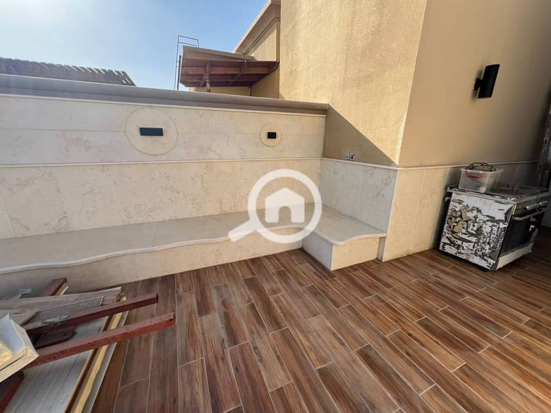 7 e564fe3c-3c29-4a91-859a-f2448746c1a9. jpeg