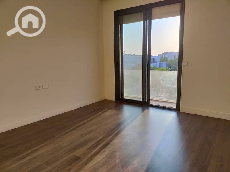 6 WhatsApp Image 2024-12-18 at 1.27. 45 PM (1). jpeg