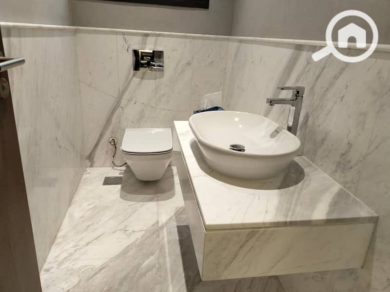 10 WhatsApp Image 2024-12-18 at 1.27. 44 PM. jpeg