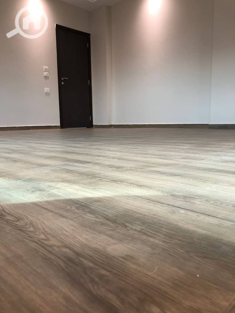 12 WhatsApp Image 2025-11-05 at 18.30. 36 (1). jpeg