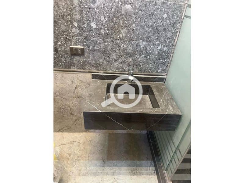 7 2ccac070-2d03-4265-960a-aa5174374daf. jpg