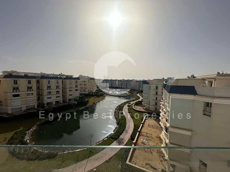 4 7f0894b0-a4c3-4327-bd13-793787a8cb8a. jpeg