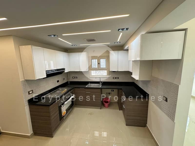 7 ad4cd0da-825b-49e6-abb3-a552d0091a7c. jpeg