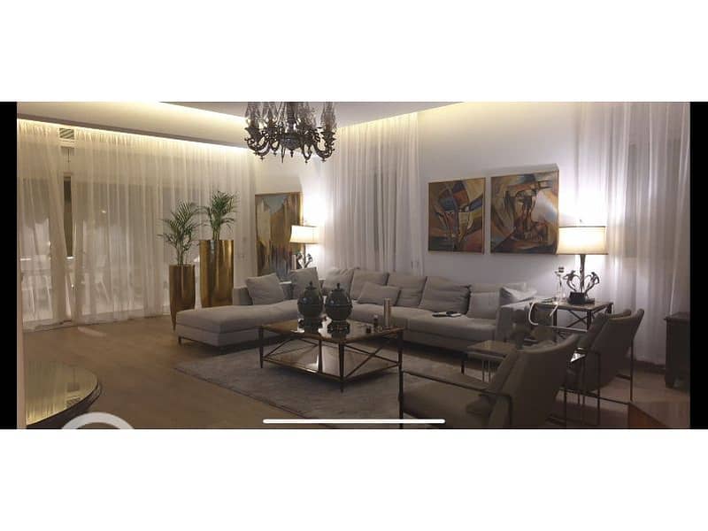 12 d43d3ca7-52bf-4f5e-89ae-78cb919fcfef. jpg