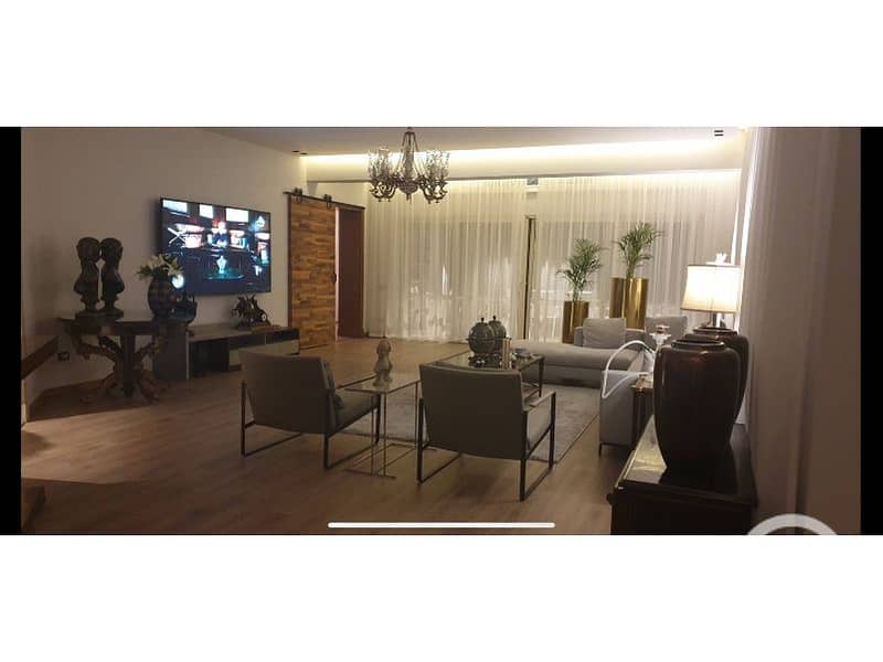 13 dbab16c4-bae7-4e92-a5f5-8d21c39be32e. jpg