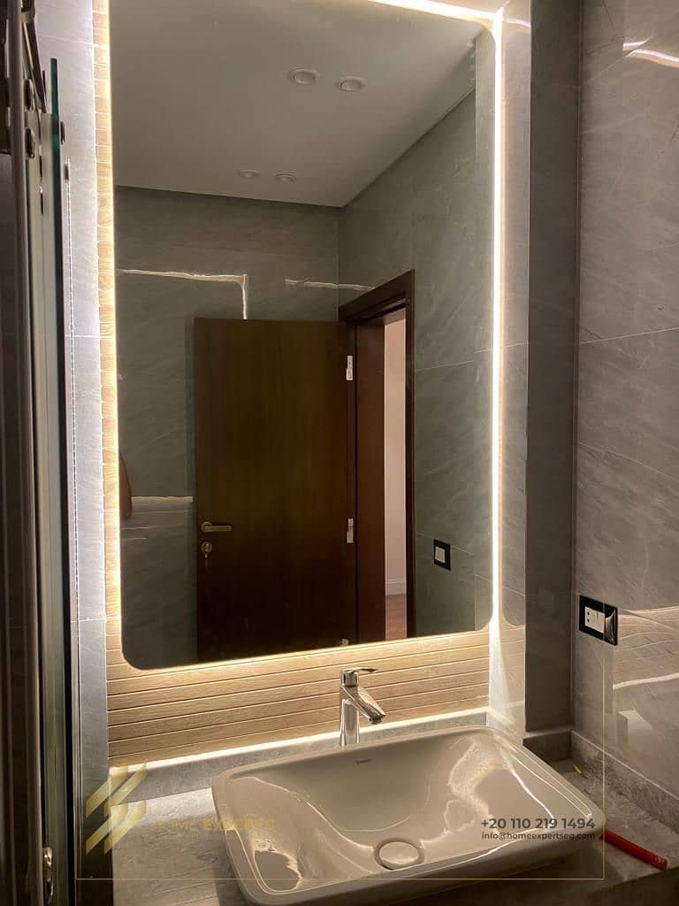 10 852f0aef-b72a-4ecf-b9d8-45a699f5b016. jpeg