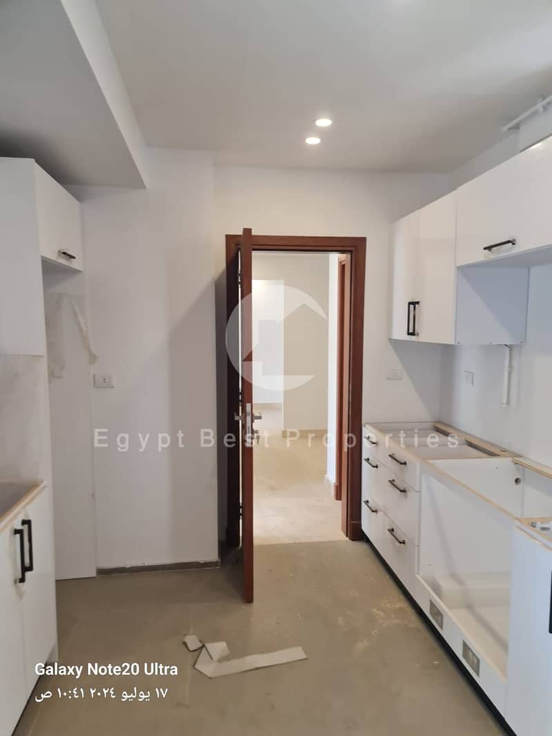 5 11acc42f-8c13-4f49-98c5-5fadf15c4304. jpg