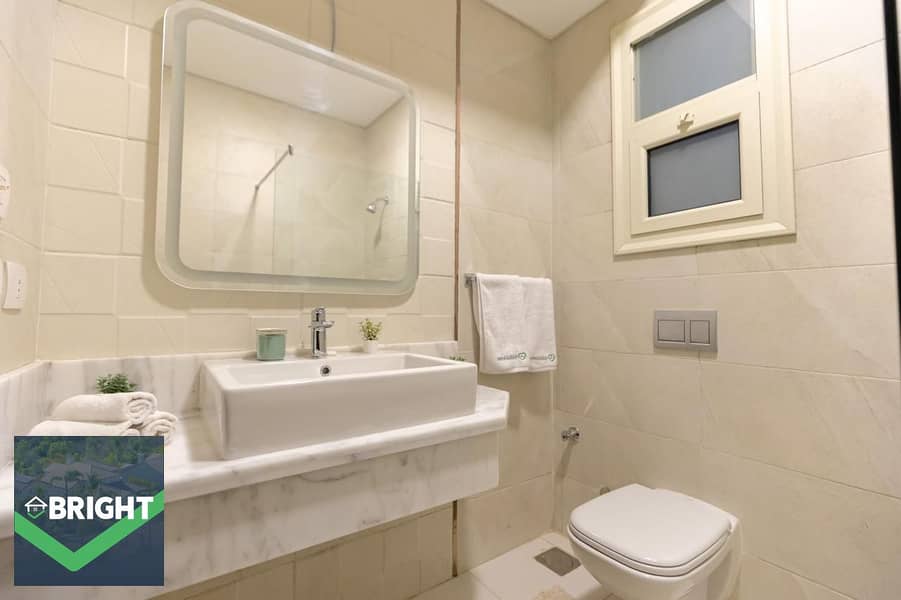 6 592b89aa-4778-4702-b2b9-b50ee6c0a30b. jpeg