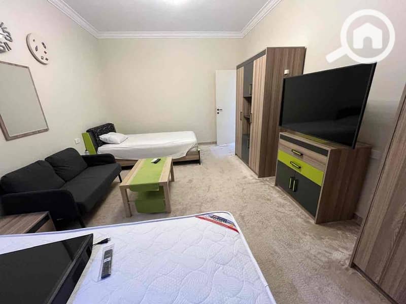 6 9f36d49f-e771-450b-be2a-6da3aa52a193. jpg