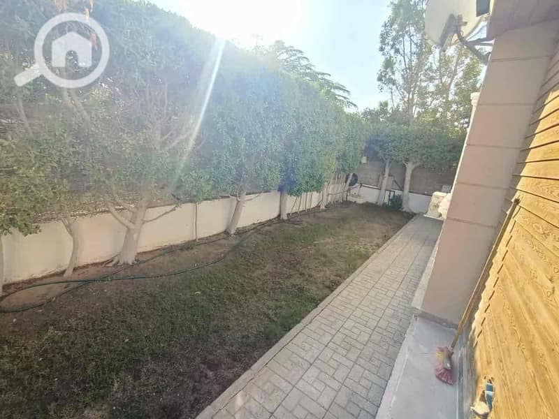 7 3ff109ae-8aad-47fe-af93-8a6d8a661b7e. jpg