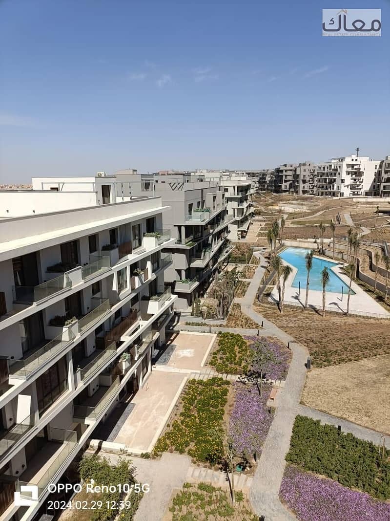 2 6f913ec3-e9c6-4e03-9982-6bb55ddd1e1d. jpg