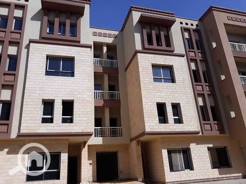 10 0e877327-2b8d-428b-a631-0f2770e84eec. jpg