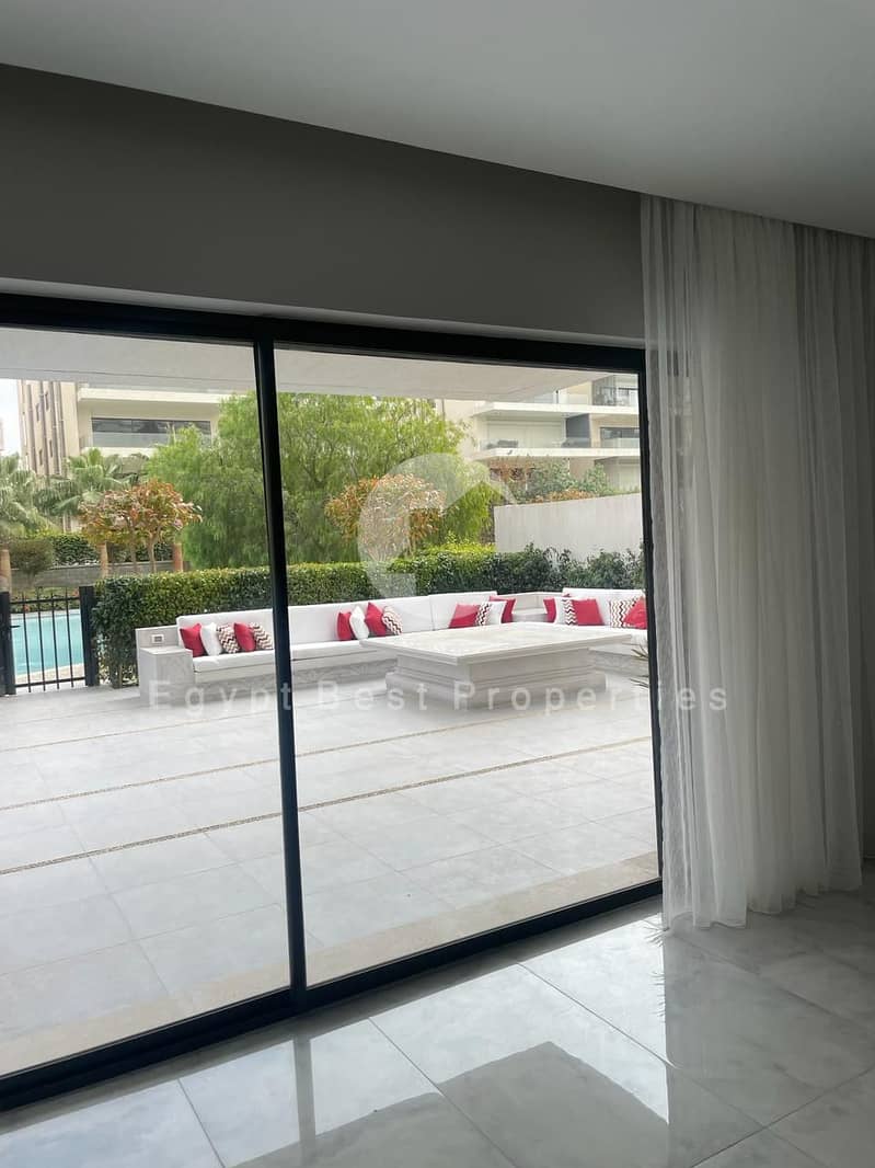 3 15d92b86-29e9-439e-97d6-87403a7cb8cc. jpeg