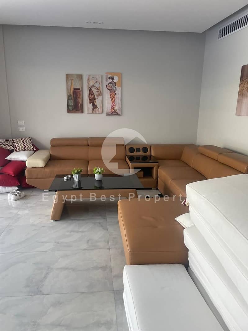 13 efb9ba28-f728-40b5-821a-c3ea63c17951. jpeg