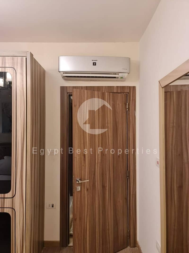 8 c2b26778-8ad0-4895-bd41-99dae4c65122. jpeg