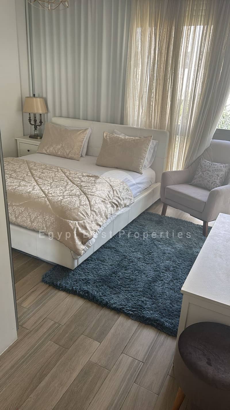 10 e4764308-95d4-4cd0-a782-544d529c60fb. jpeg